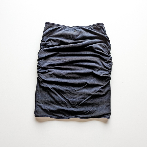 Lululemon Reversible Breezy Skirt - Blue / Black Stripe - Picture 6 of 14